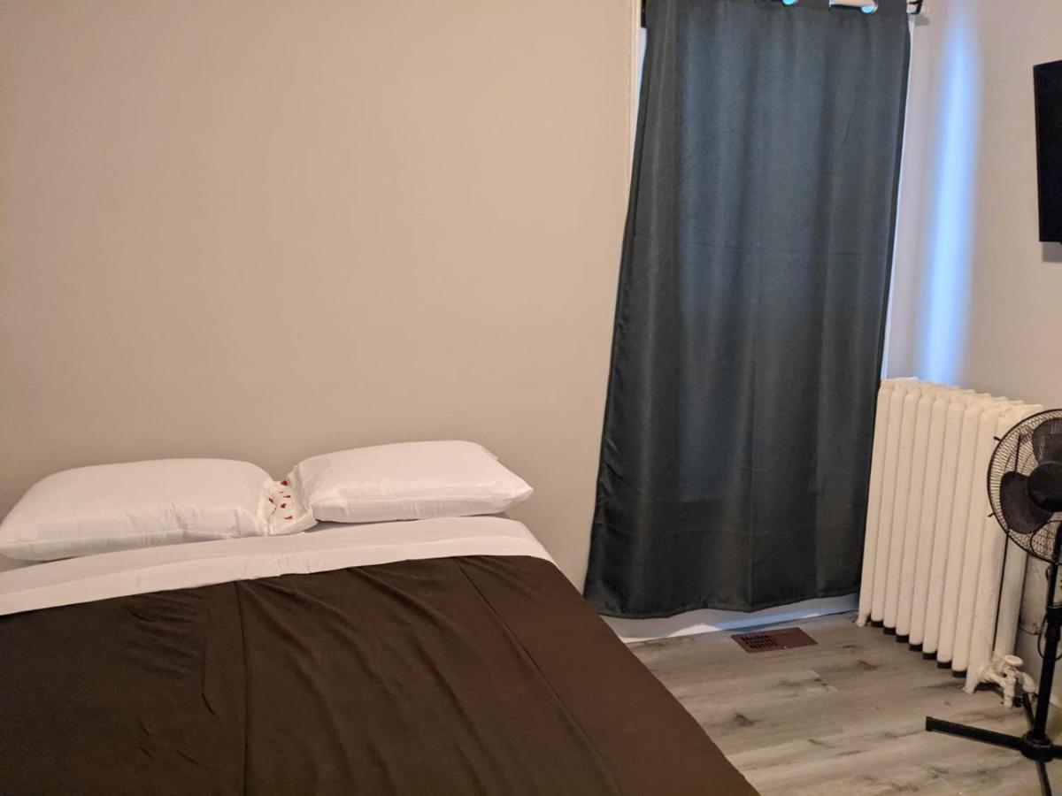Toronto Furnished Living Rooms Ngoại thất bức ảnh